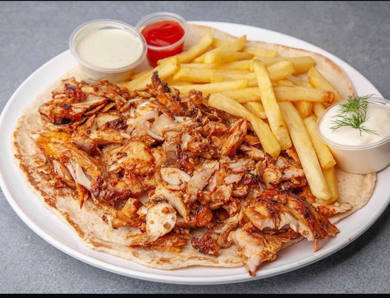 صحن شاورما وسط